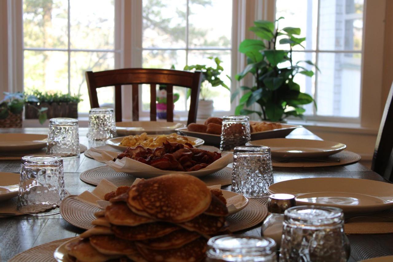 The Hillside B&B. Home W/ Breakfast Service! Wisconsin Dells Extérieur photo